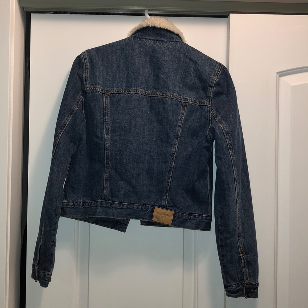 Abercrombie jacket - Picture 7 of 8